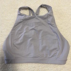 Womens size 6 lululemon sports bra